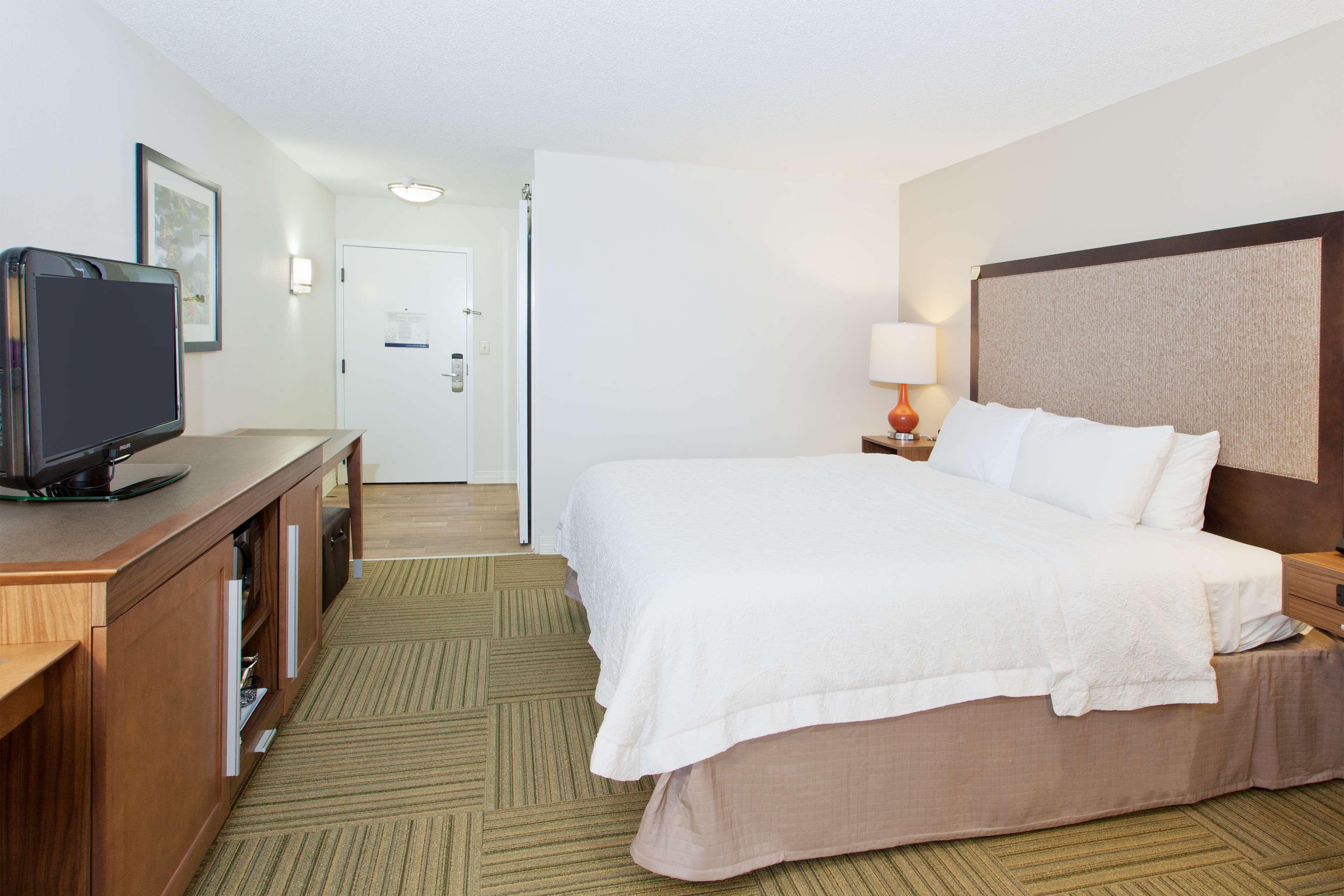 Hampton Inn Bremen Bagian luar foto