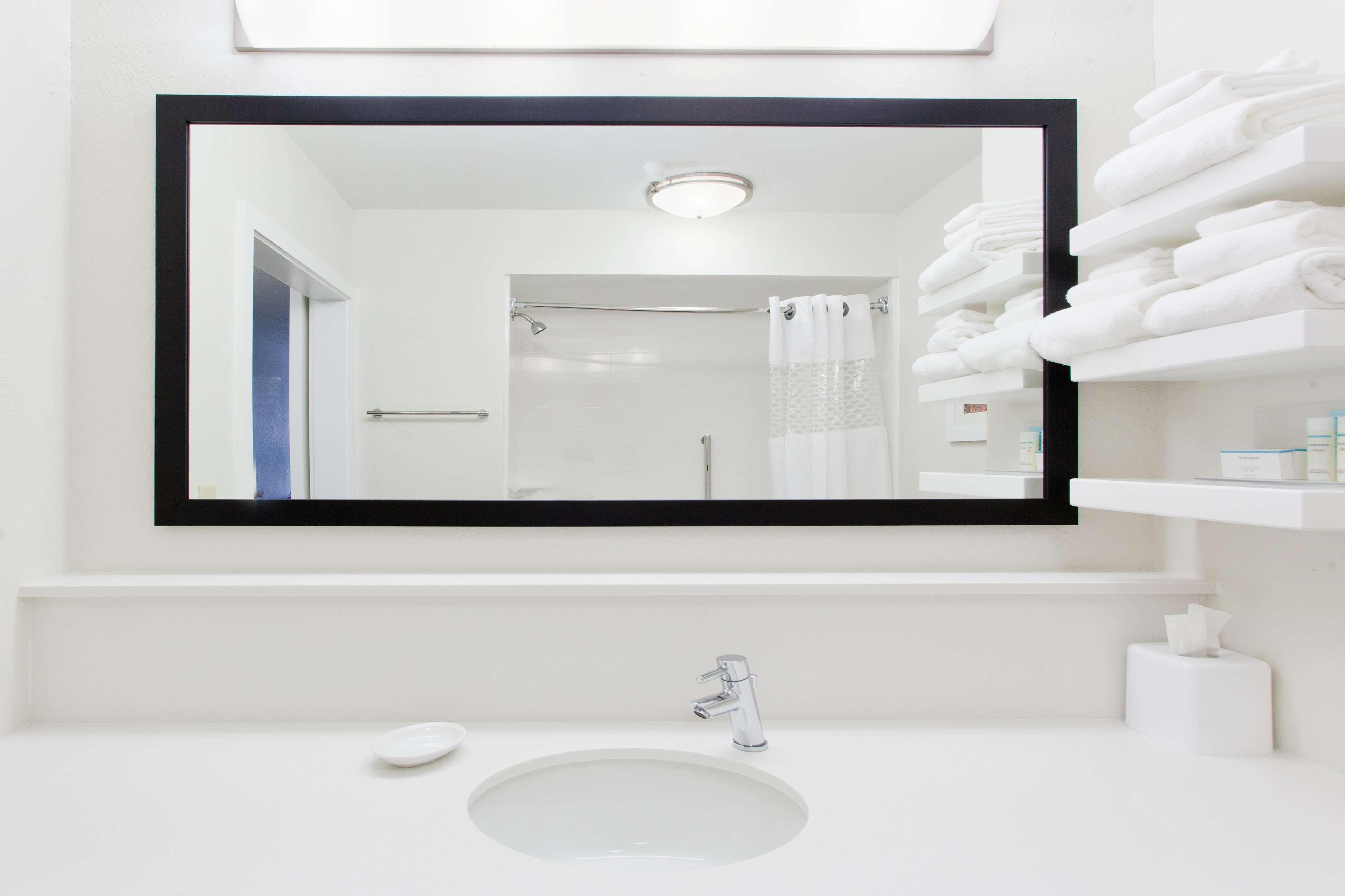 Hampton Inn Bremen Bagian luar foto