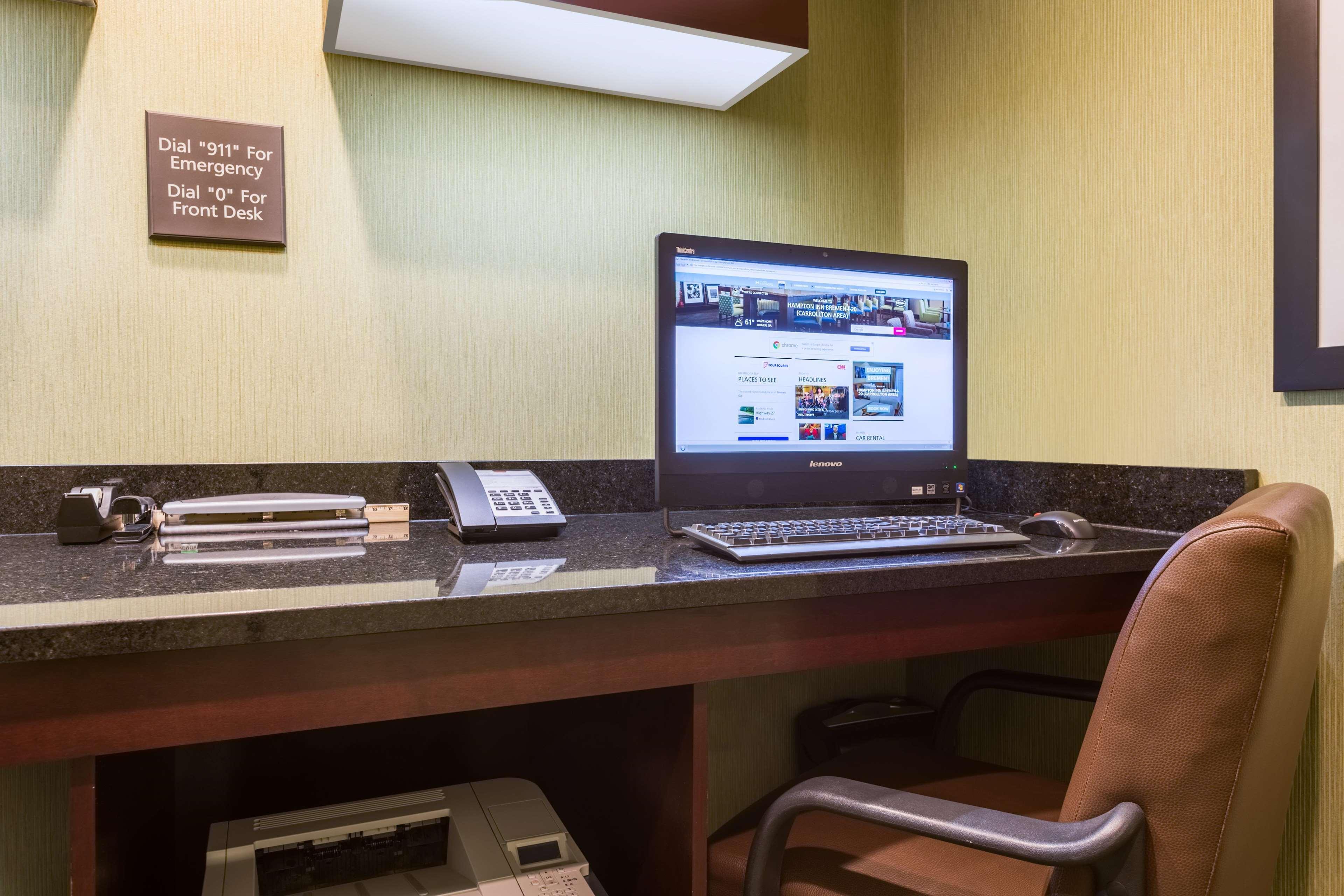 Hampton Inn Bremen Bagian luar foto