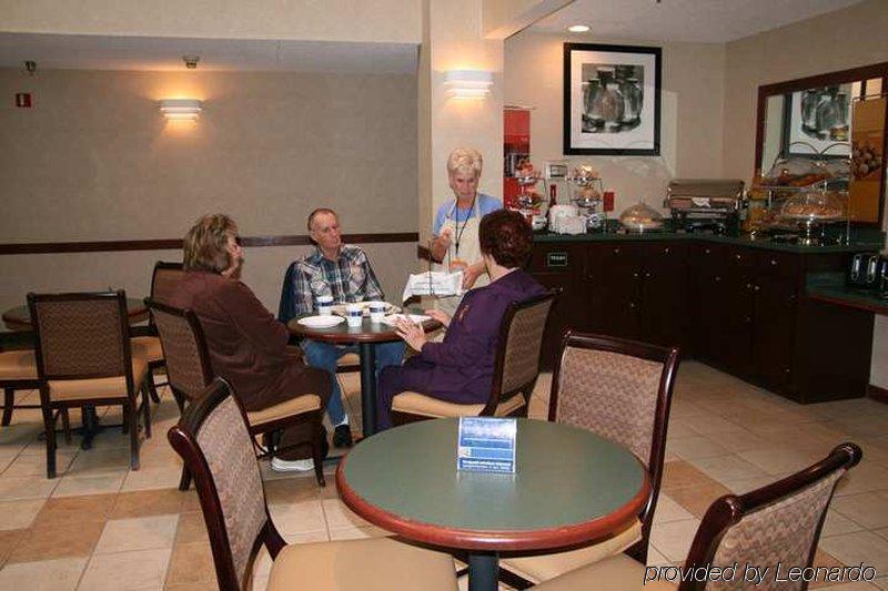 Hampton Inn Bremen Restoran foto