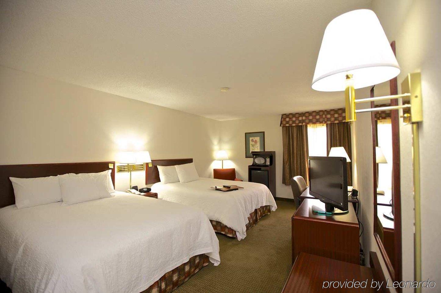 Hampton Inn Bremen Bagian luar foto